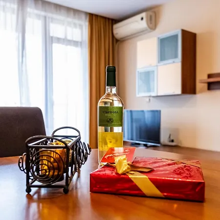 Daire Primrose With Free Parking