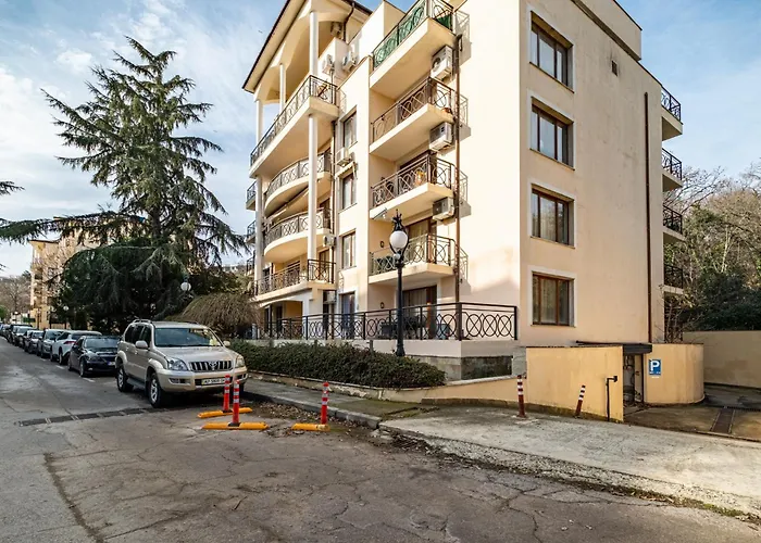 Primrose With Free Parking Apartamento