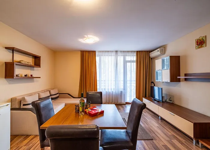 Apartment Primrose With Free Parking Varna