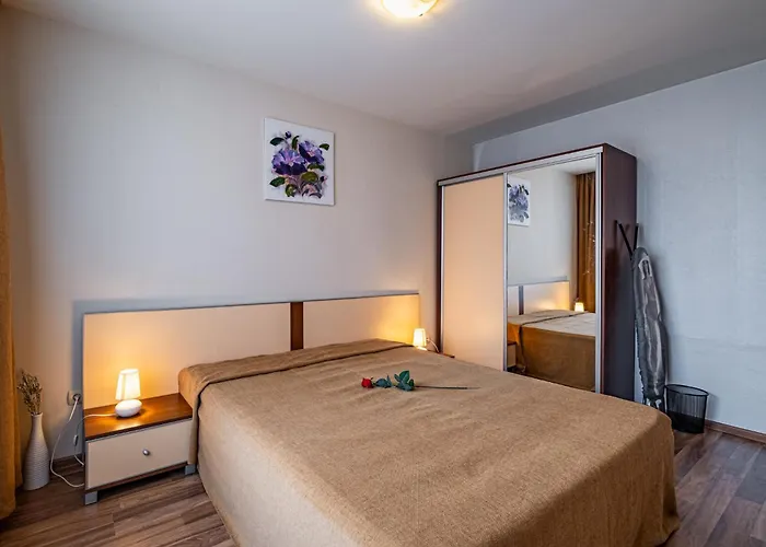 Primrose With Free Parking