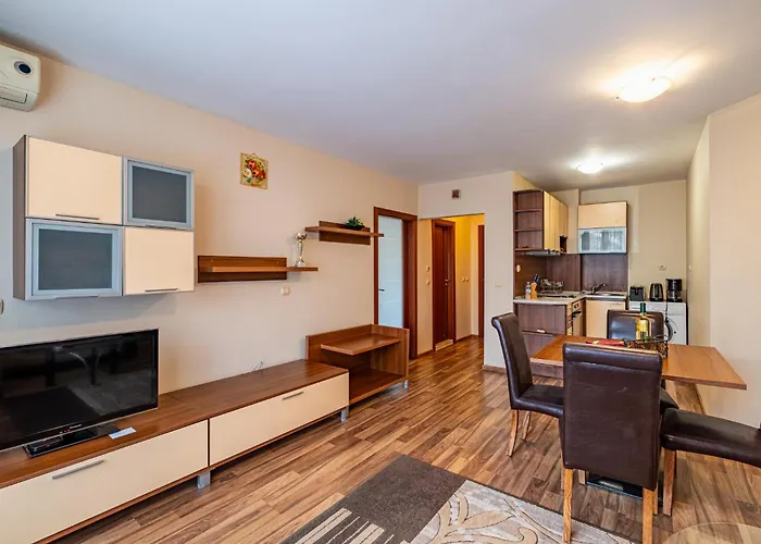 Primrose With Free Parking Apartamento Varna